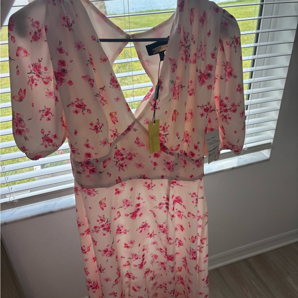 Alexia Admor Ditsy Pink Floral Midi Dress